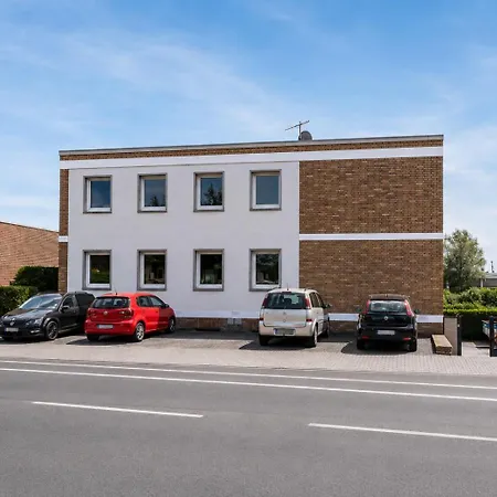 Luxus 150qm 3 Sz Bis 8 Pers Terrasse Messe Duesseldorf 15 Min Appartement