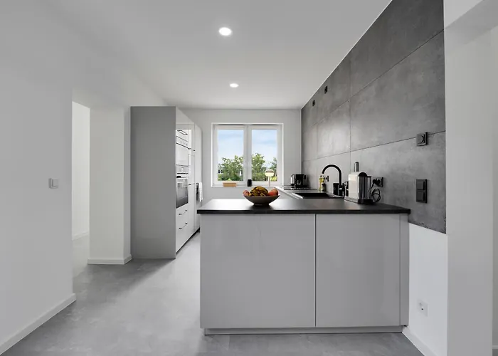 Lejlighed 150qm 8 Personen Neuss, Duesseldorf Mit Terrasse, Parkplatz, Kueche