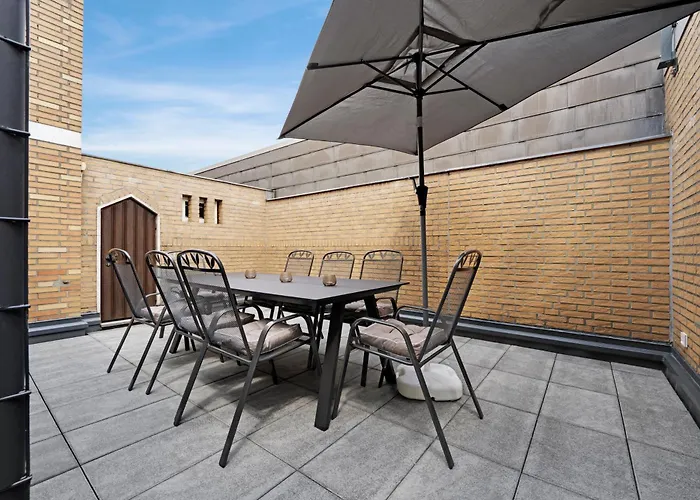 Lejlighed 150qm 8 Personen Neuss, Duesseldorf Mit Terrasse, Parkplatz, Kueche Neuss